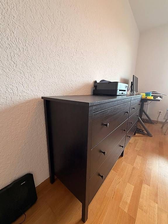Cassettiere: Grosse dunkelbraune Kommode mit 6 Schubladen – Usato da Bern venduto da vad_v8s6 3