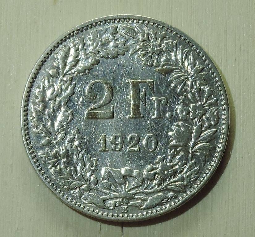 Tutti le monete: 2 Franken 1920 Silbermünze – Usato da Gommiswald venduto da Malediven2025 2