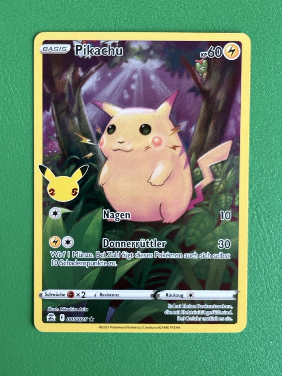 Pokémon Cartes à collectionner: Pokemon Celebrations Pikachu CEL 005 DE – Neuf (Voir description) à Lommiswil par diti_89 1
