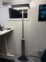 Büro Stehleuchte mit Bewegungssensor (Ständerlampe)
