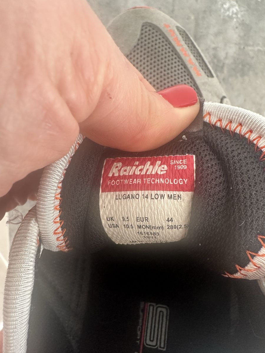 Mammut Scarpe da uomo: Mammut Trailrunning Schuhe, Grau/Orange, Grösse 44 – Usato da Uzwil venduto da Calla03 3