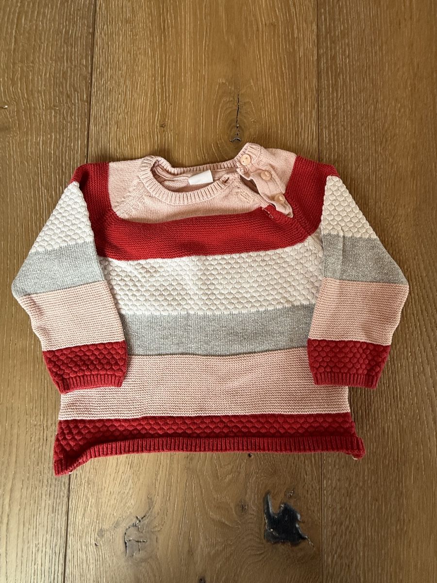 H&M Maglioni & Felpe: Herziger Strickpullover Grösse 74 – Usato da Pragg-Jenaz venduto da gobrist