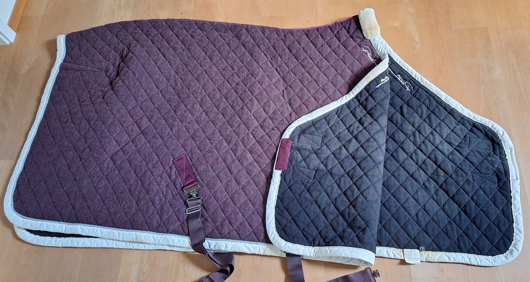 Eskadron Coperte & Accessori: Neuwertige Eskadron Abschwitzdecke – Usato da Milken venduto da Dnybe 3