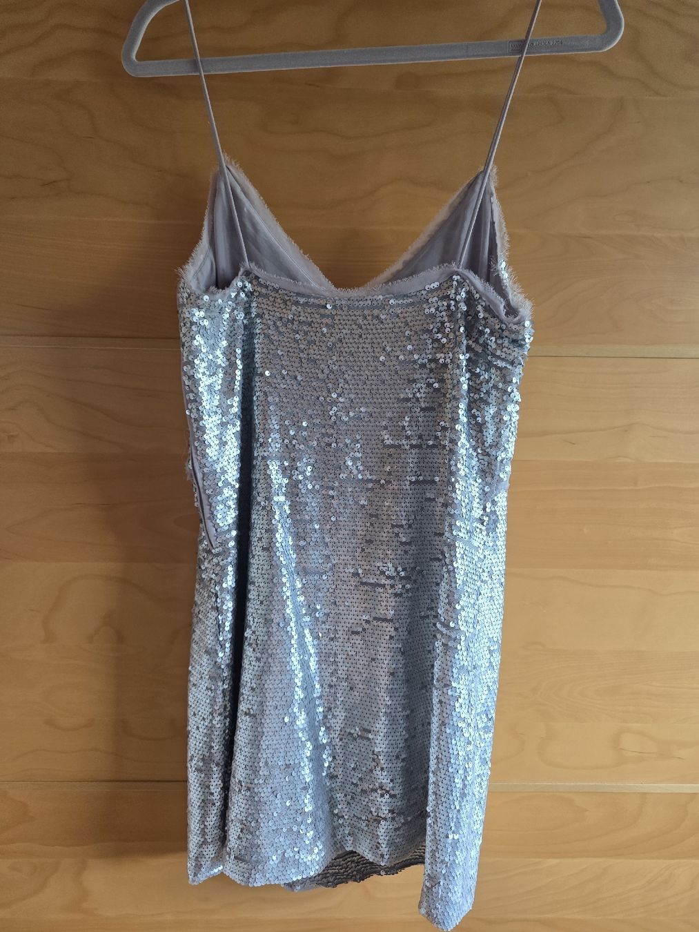 Mango Vestiti: Cocktailkleid Mango Pailletten Silber Grösse S – Usato da Dättwil AG venduto da Globetrotter2000 5