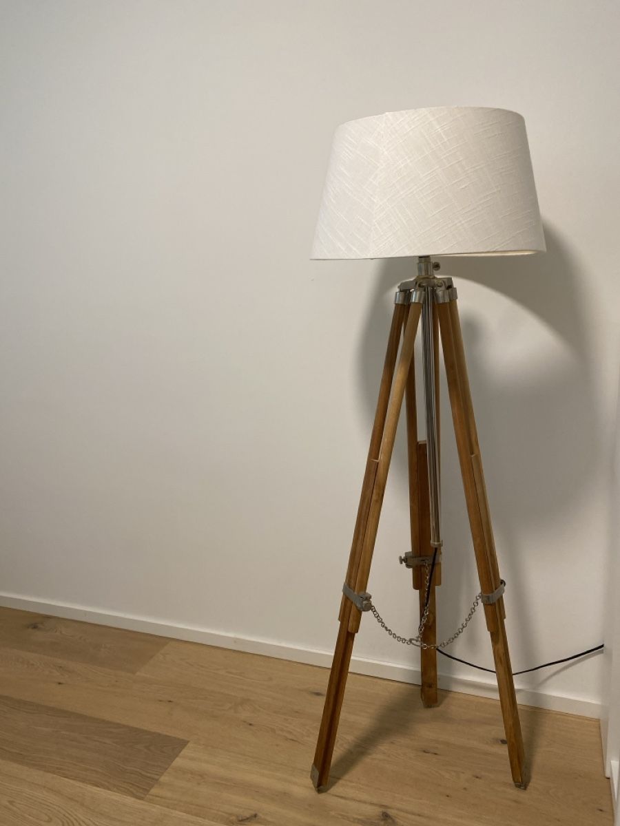Lampade: Stehlampe – Usato da Unterentfelden venduto da renato053 1