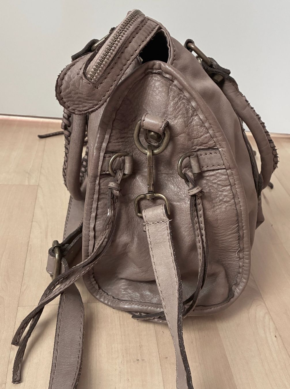 Sacs femmes: Vintage Ledertasche – D'occasion à Volketswil par Coruja58 2