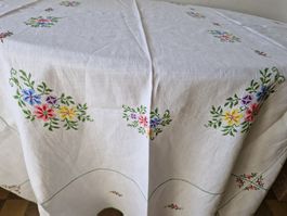 Handstickerei Tischdecke , Leinen, 176x134cm