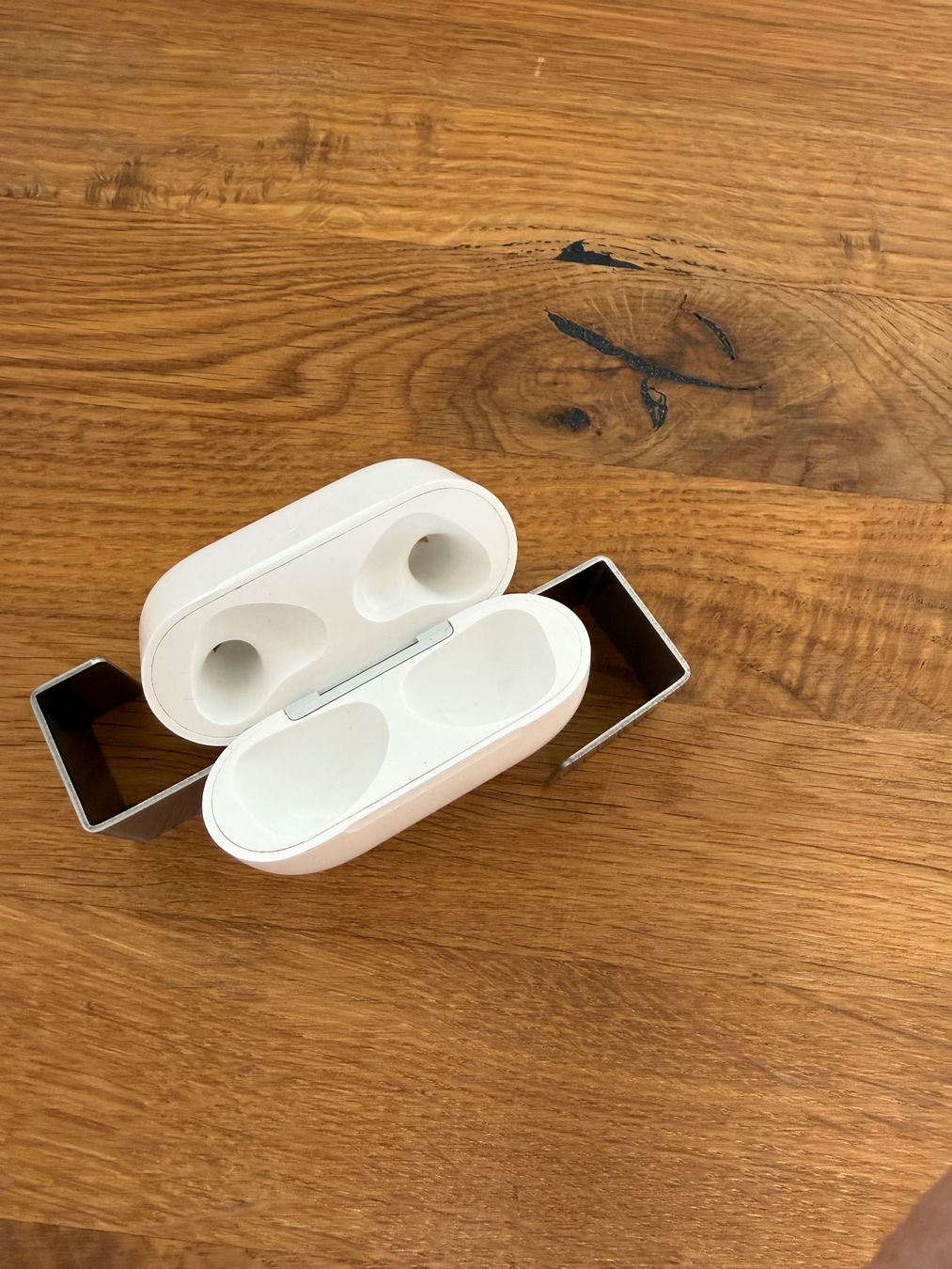 Apple Kopfhörer: APPLE AirPods 3 Charging Case – Gebraucht aus Lausanne von Nine1982 2