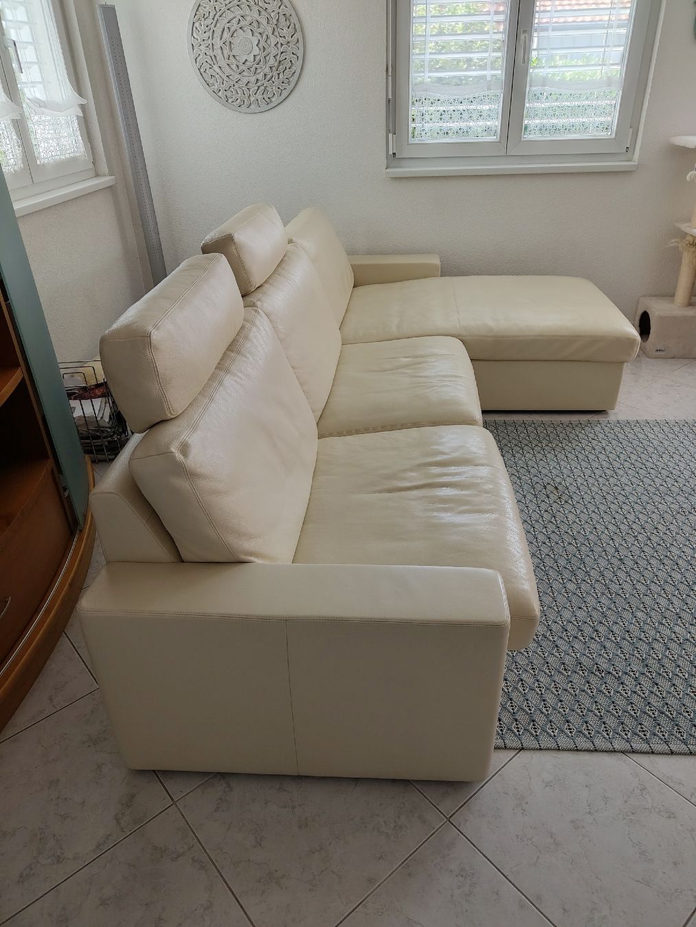 Sofas: Ecksofa Leder creme gebrauchter Zustand – Gebraucht aus Winterthur von Rockbeat 2