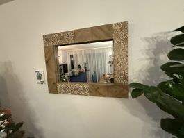Schöner Wandspiegel mit Holzrahmen, Vintage Look, Top!