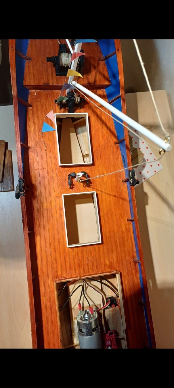 RC Kits de montage: 110cm Trawler Rc Modellschiff – Neuf (Voir description) à Stäfa par DaGi90 7