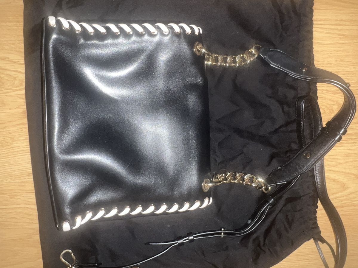 Karl Lagerfeld Taschen für Damen: Karl Lagerfeld Tasche Leder – Gebraucht aus Niederhasli von aleksandra.st 5