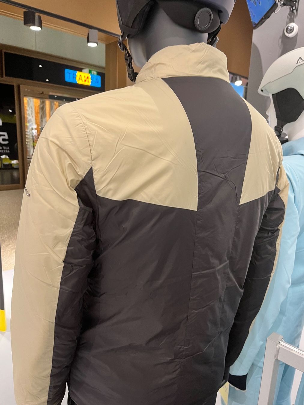 Albright Jacken: Albright Midlayer Jacke XL Winterjacke – Neu und originalverpackt aus Zürich von engebrunau 2