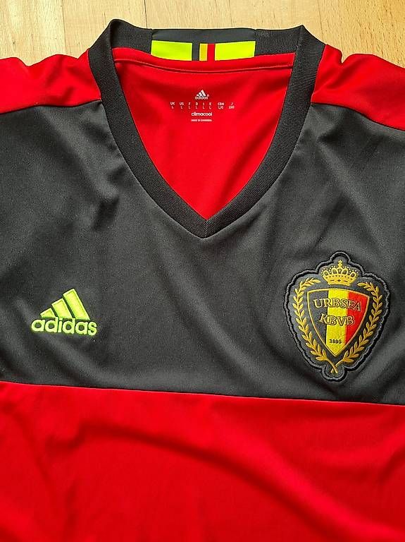 Adidas Canottiere & Pantaloni: Belgien Trikot 2016 – Usato da Rombach venduto da Brozza 2