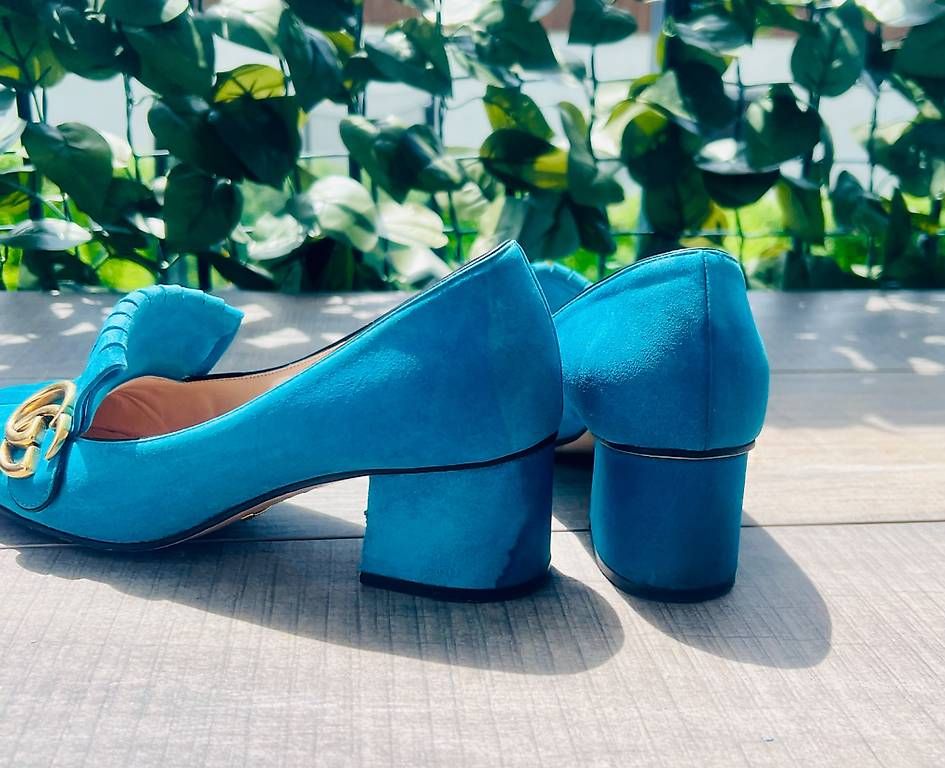 Gucci Scarpe da donna: Escarpins Gucci bleu turquoise, taille 37,5 – Usato da Villars-Tiercelin venduto da OliBanu 1