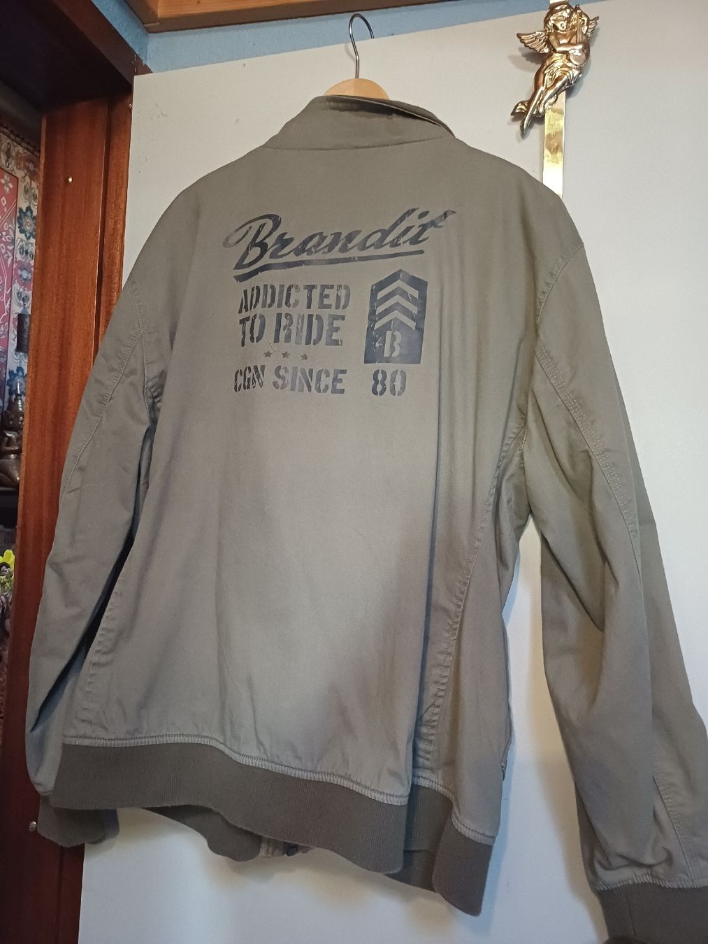 Giacche: Veste neuve 3XL marque Brandit – Nuovo e nell'imballaggio originale da Marin-Epagnier venduto da Babaa 1
