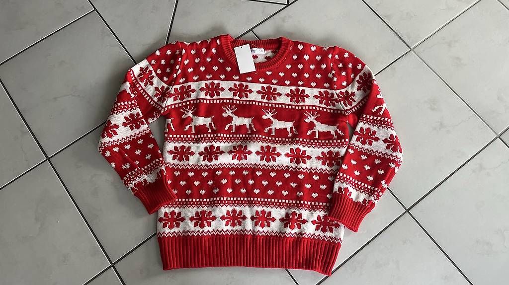 Pulls & Sweat-shirts: Weihnachtspullover – Neuf avec emballage d'origine à Düdingen par Tibi1966 1