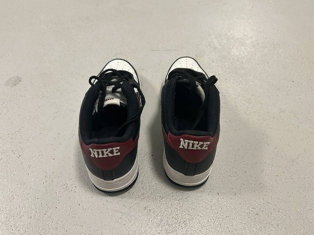 Herrenschuhe: Nike Air Force Gr. 38/5 – Gebraucht aus Thalheim an der Thur von Iselisberger 1