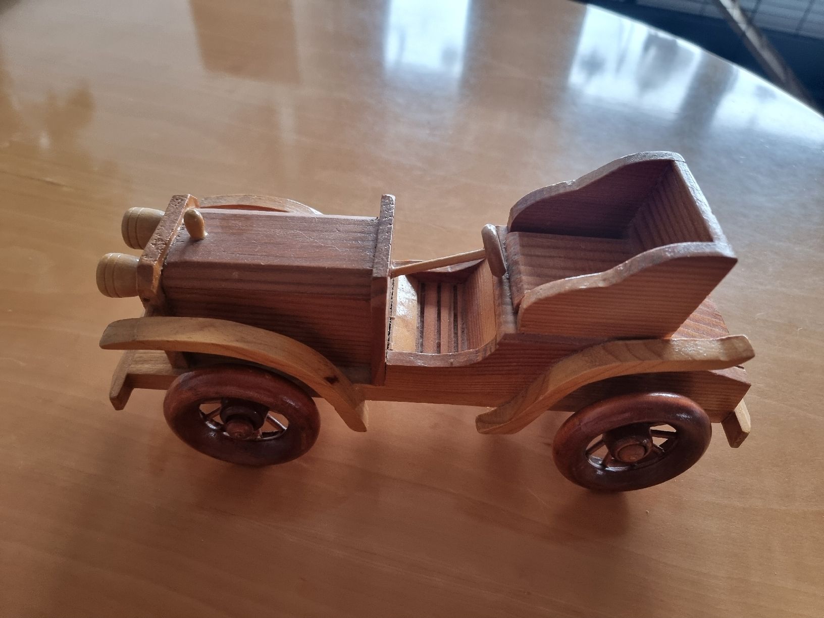 Spielzeuge: Oldaimer ■■Holz■■ – Gebraucht aus Uetendorf von .Eidgenosse.