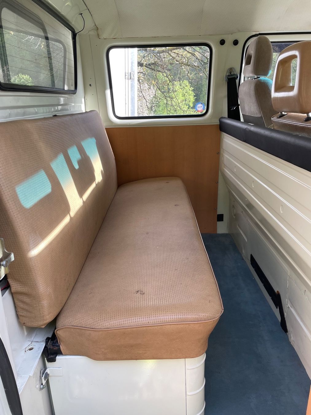VW Autos: VW T3 Doka Syncro / ab Mfk 7.6.23 – Gebraucht aus Schmiedrued von  9