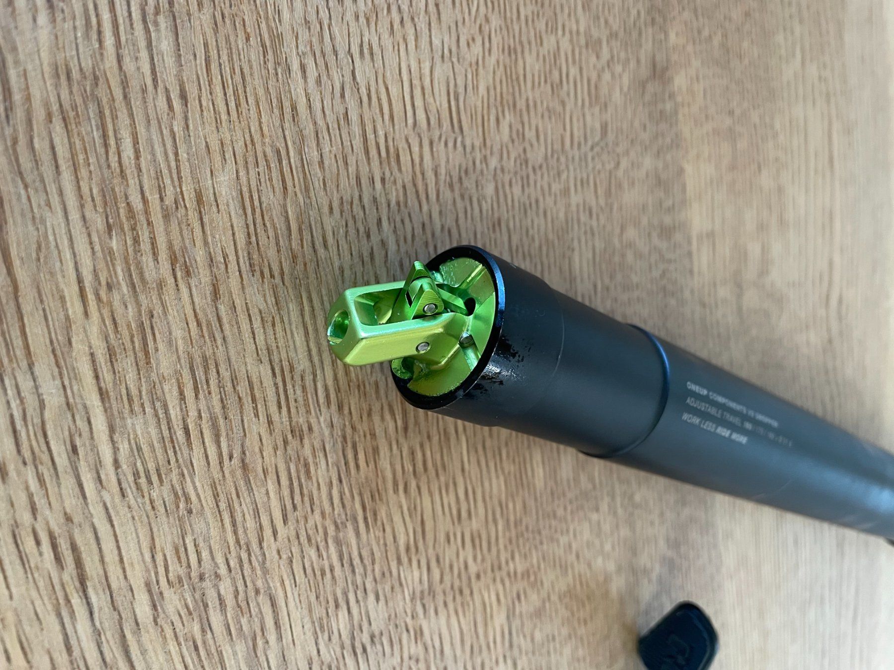 Ersatzteile: Sattelstütze/ Dropper Post – Gebraucht aus Pfäffikon ZH von SchnyderIN 2