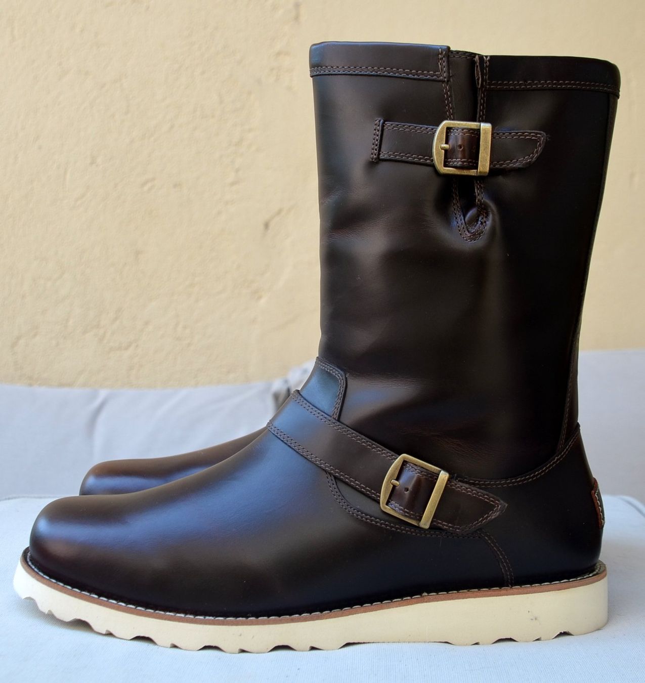 Ugg Scarpe da uomo: Boots / bottes UGG Carnero 3243 .47 – Nuovo e nell'imballaggio originale da Collonges venduto da arashee 2