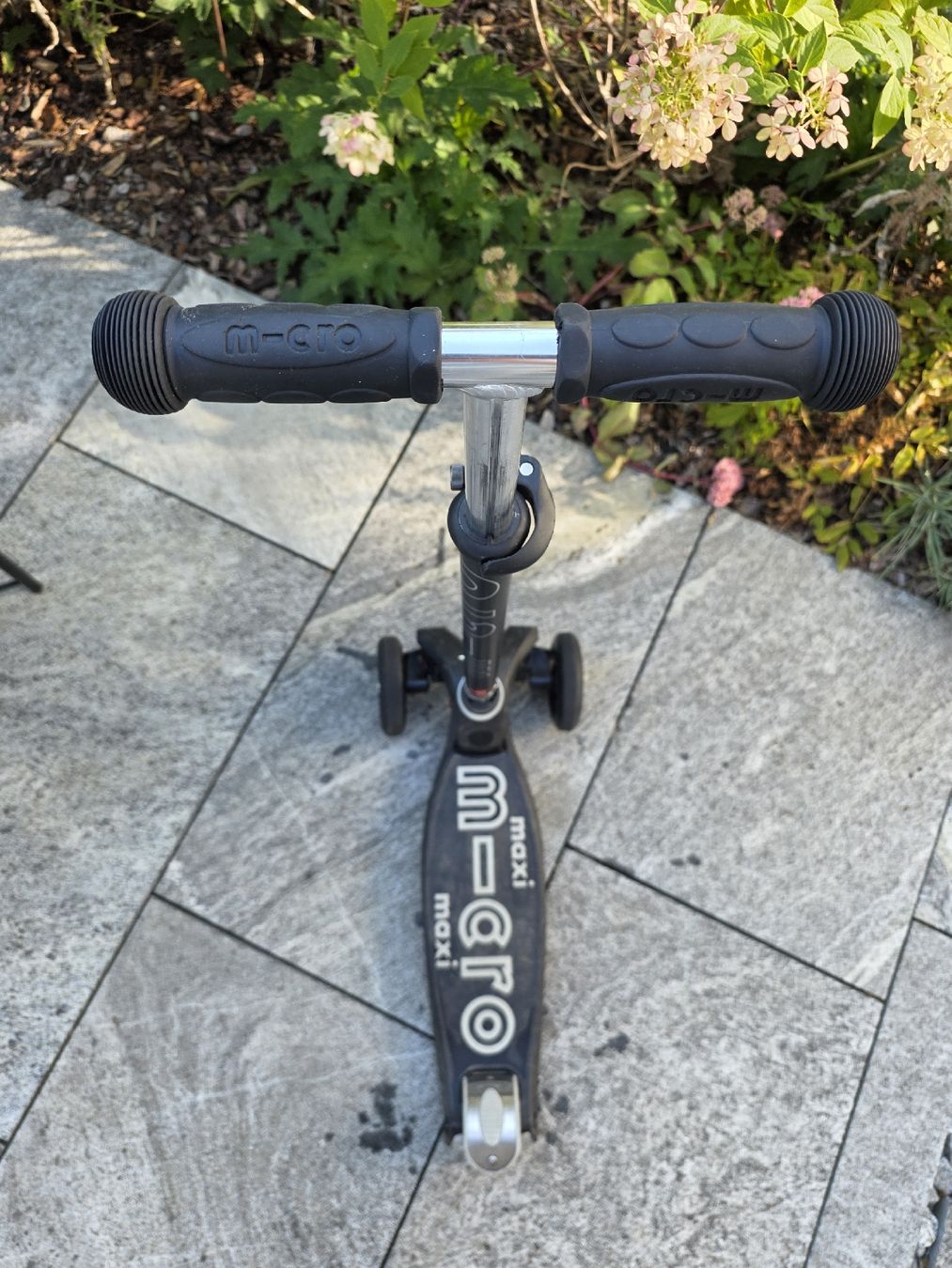 Micro Kickboard: Micro Maxi Scooter schwarz – Usato da Sumiswald venduto da anit13 4