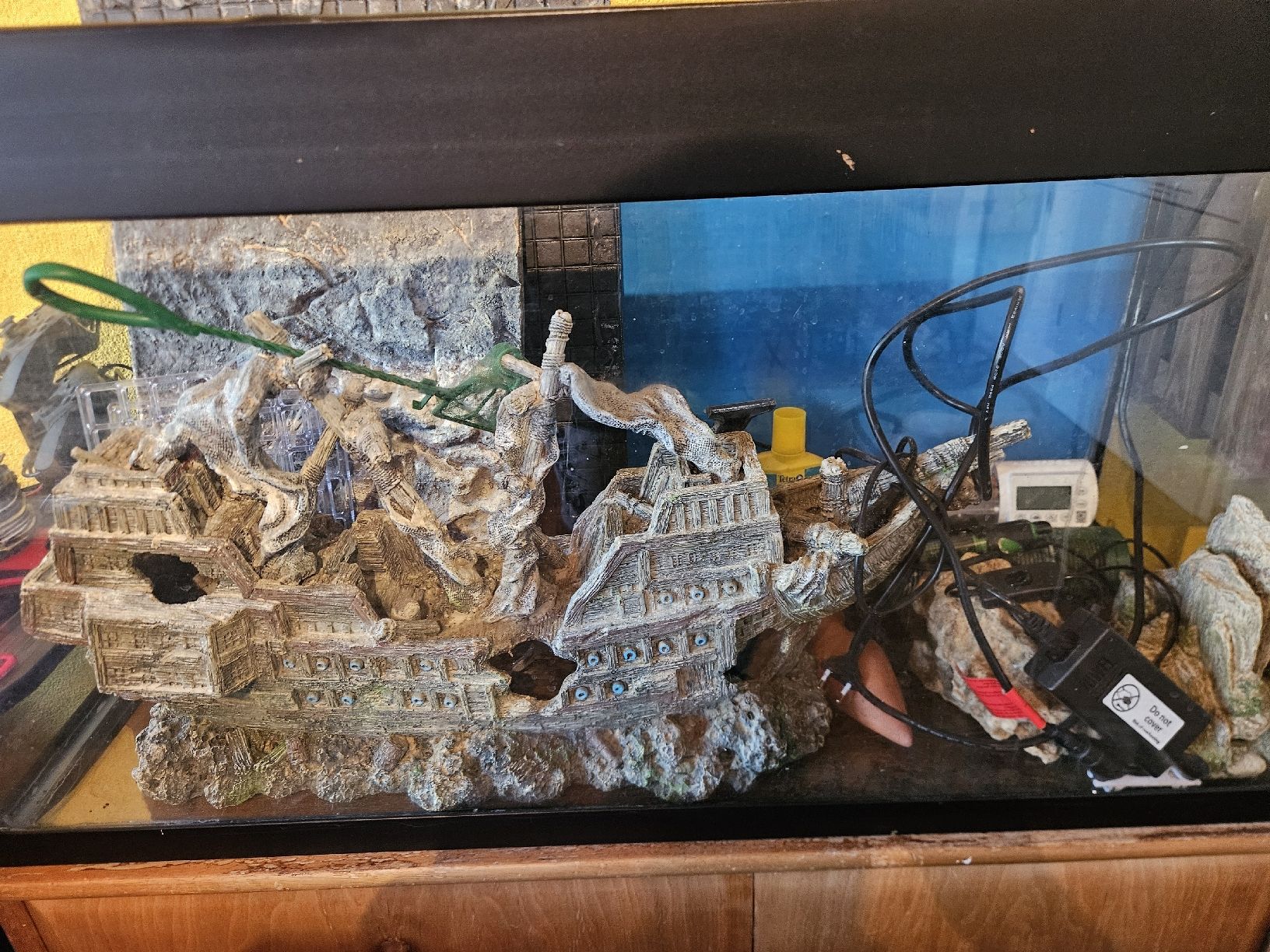 Aquarium: Juwel Aquarium – Gebraucht aus Seuzach von nsc_tbb6
