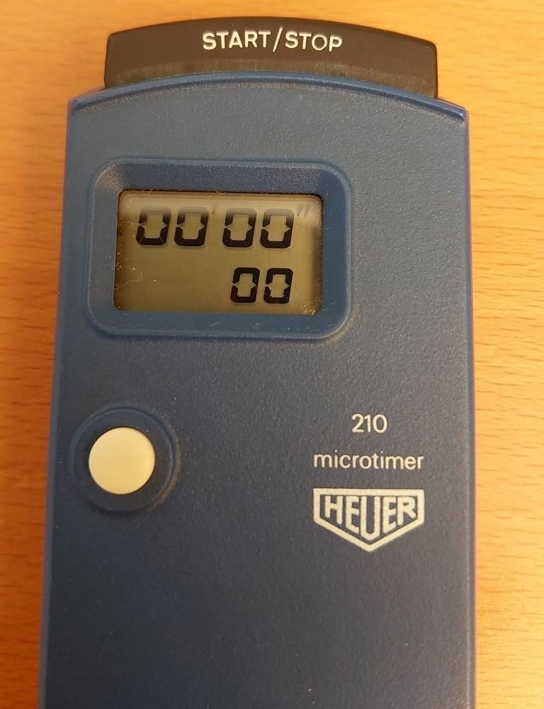 Misurare: Rare Vintage Swiss Heuer Digital Chronometer 210 Microtimer – Usato da Sorengo venduto da eme_wk9w 1