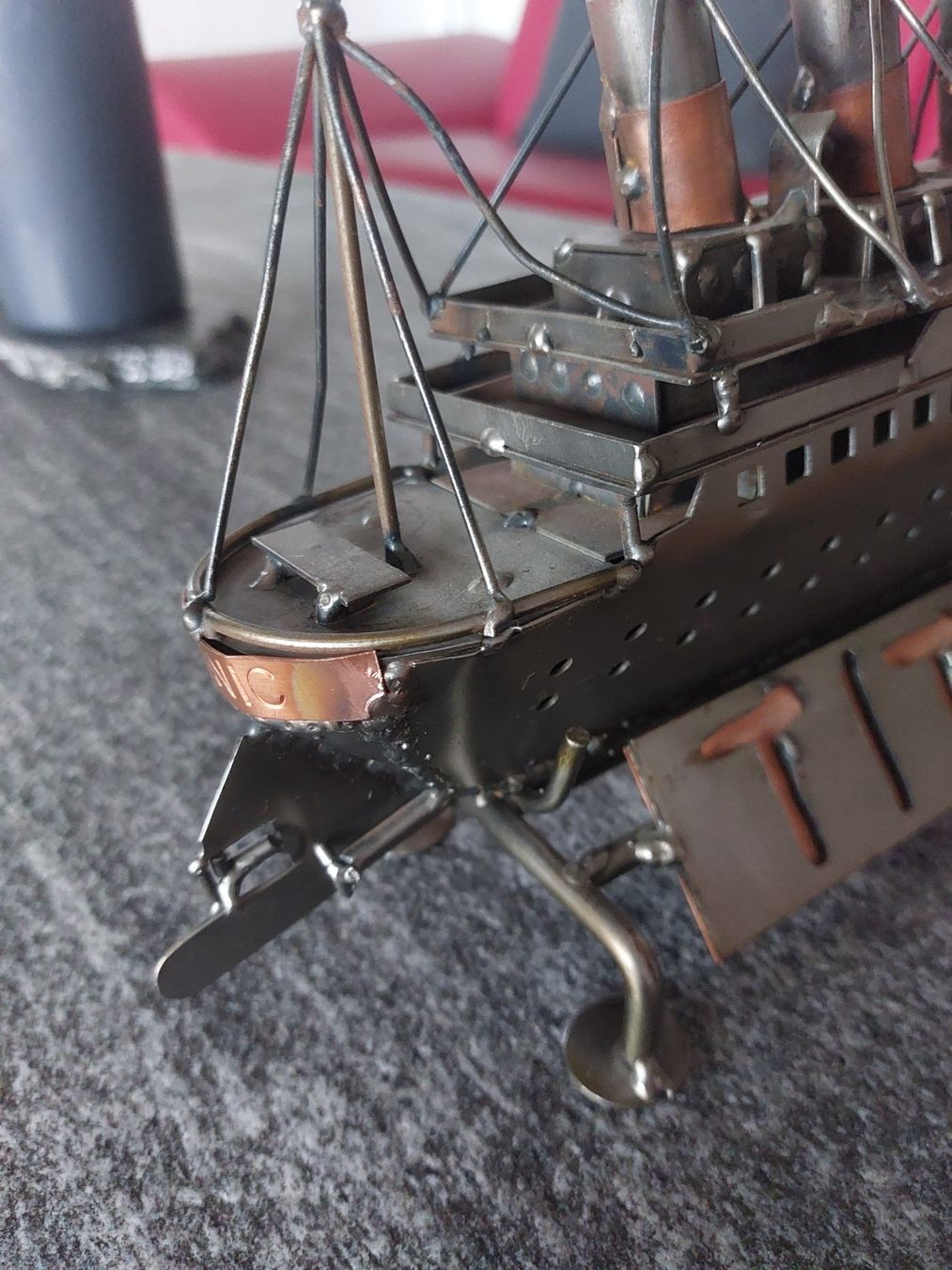 Tutte le decorazioni: Titanic Metall Modell 35cm mit Ständer – Usato da Bremgarten AG venduto da marcelbu62 2
