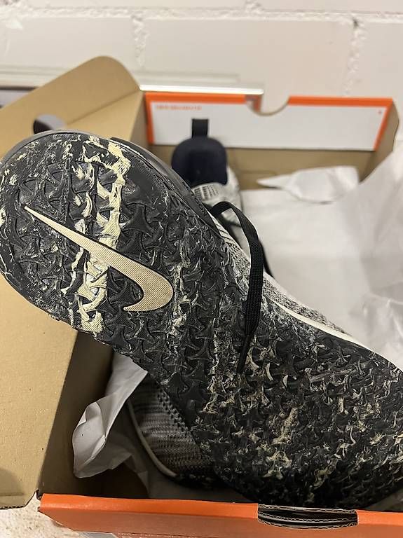 Scarpe da donna: Nike Metcon 2 Trainingsschuhe Grösse 42 – Usato da Winterthur venduto da maffeand 2
