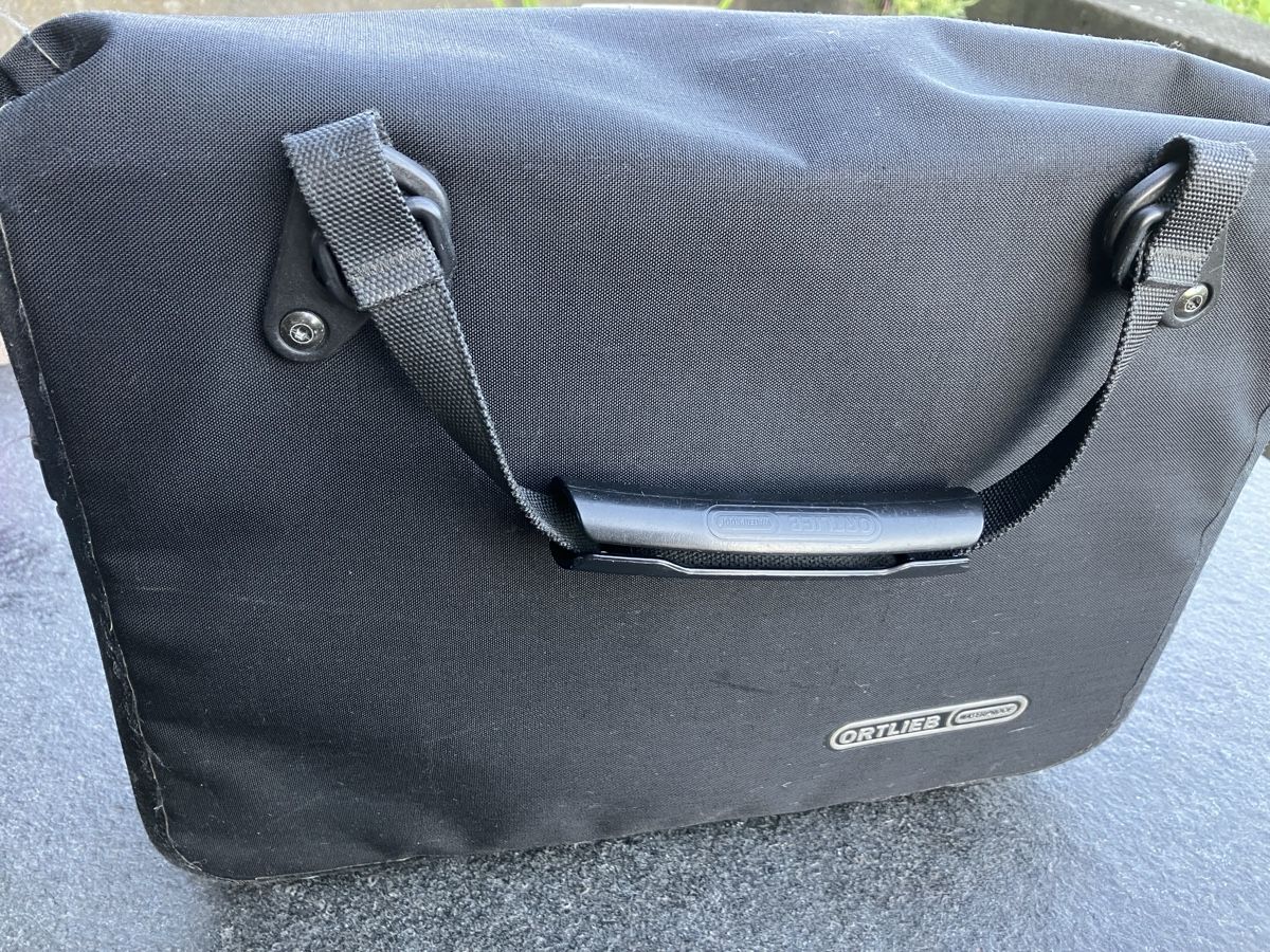 Ortlieb Valises & Sacs: Velotasche Büromappe Ortlieb – D'occasion à Kriens par 2Sonnen