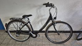 Velo mit tiefem Einstieg / vélo à entrée basse