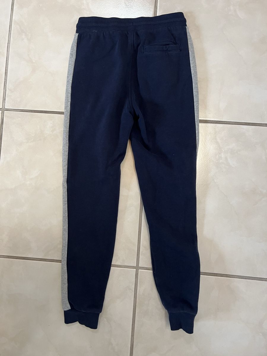 Pantaloni: Trainerhose, Gr. 140 – Usato da Wallisellen venduto da SPKWichtel 1