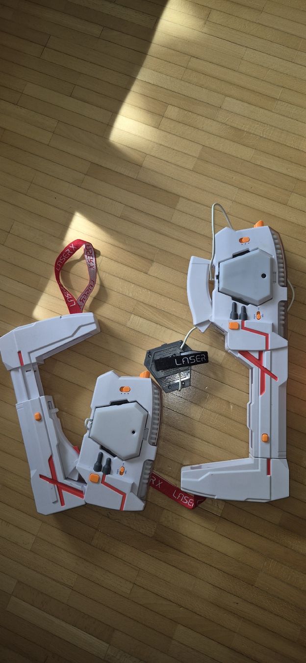 Nerf Giocattoli: Diverse Nerfs und ähnliches – Usato da Zürich venduto da Pentimento 7