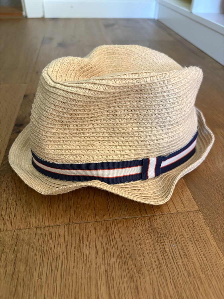 H&M Bonnets & Echarpes: Hut H&M Kinder Stroh Grösse 92 – D'occasion à Kappel SO par jandrissa