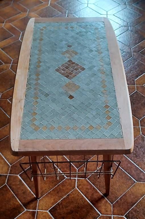 Tavoli: Table vintage des années 50 – Usato da Bretigny-Morrens venduto da LaureLM 1