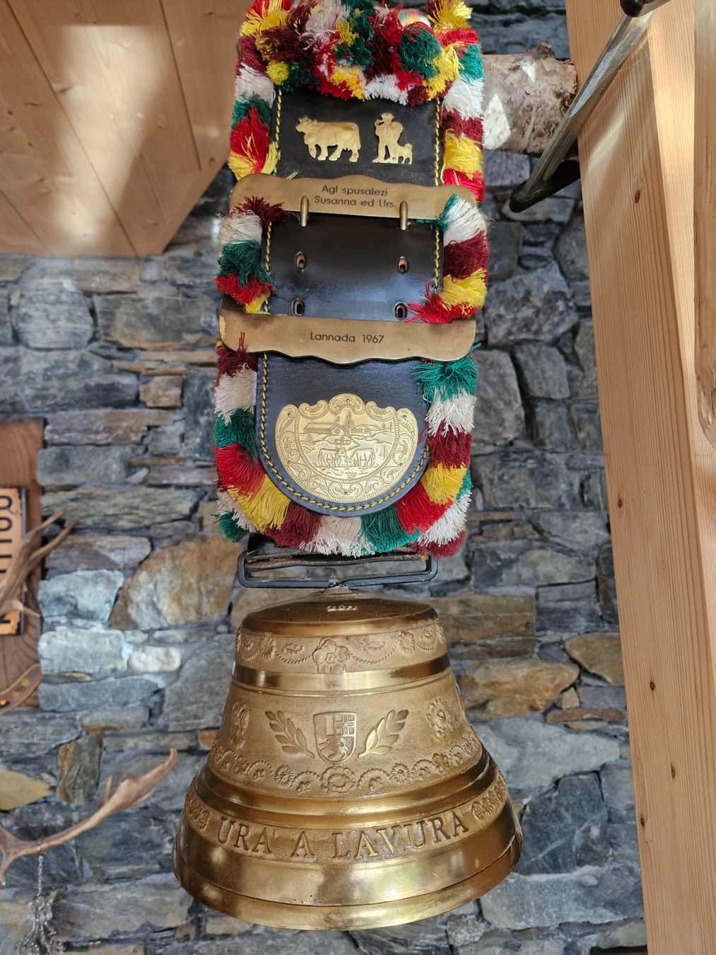 Cloches & sonnailles: Glocke Treichel – D'occasion à Guarda par rue_bpd7