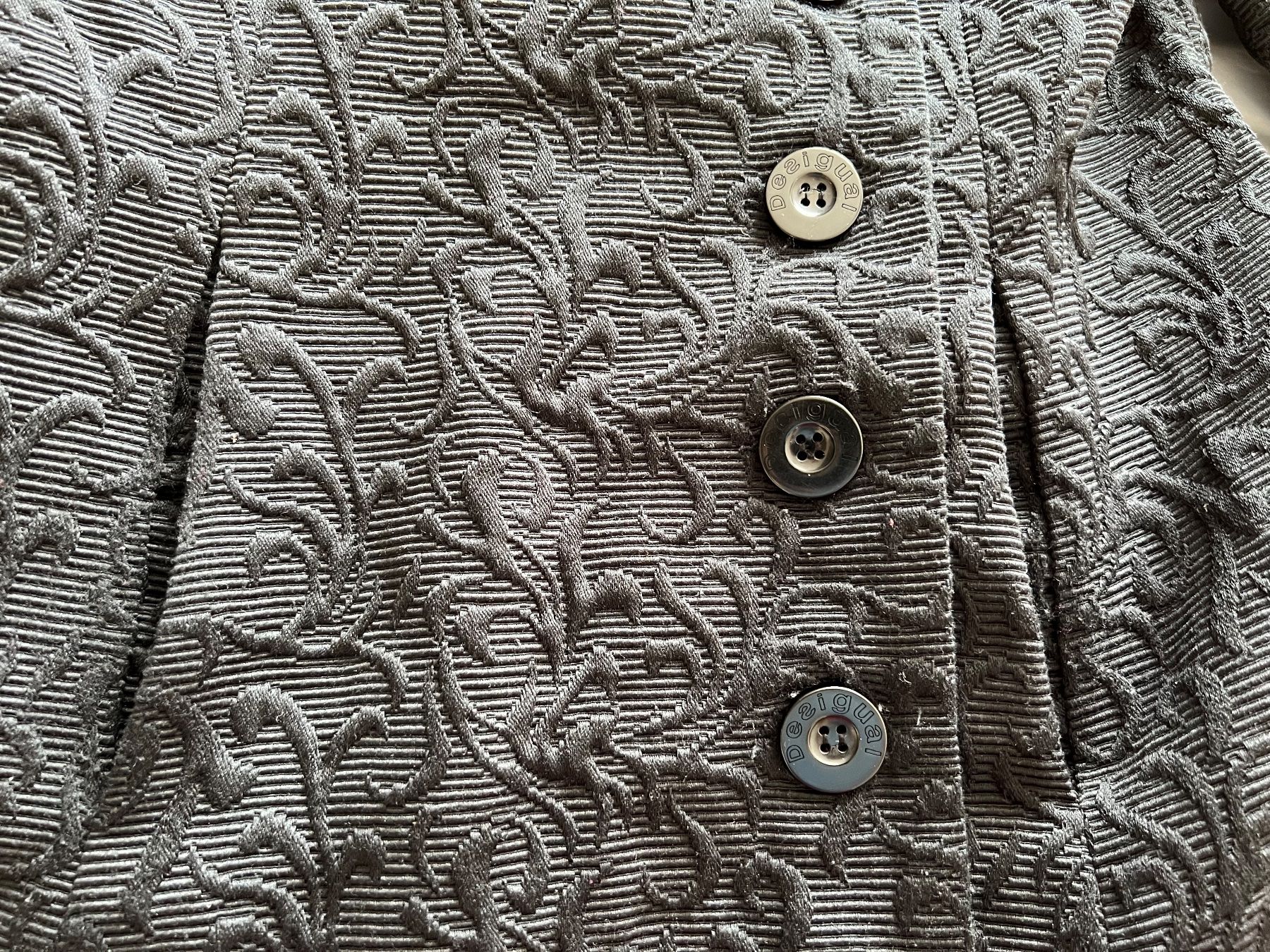 Desigual Cappotti: Mantel von DESIGUAL – Usato da Wünnewil venduto da Muzji 7