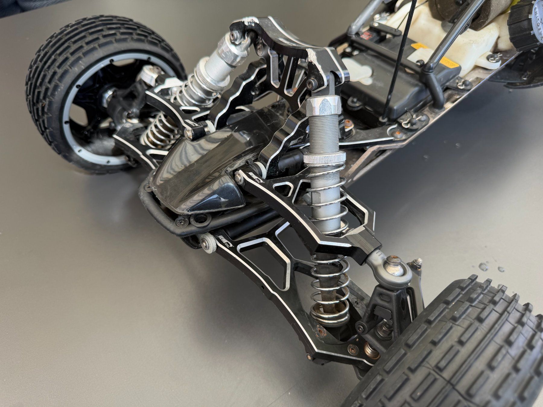 HPI RC Modellbau: HPI Baja 5B 30.5cc CNC Alloy + Profi Fernsteuerung + Zubehör – Gebraucht aus Müllheim Dorf von RideOn 2