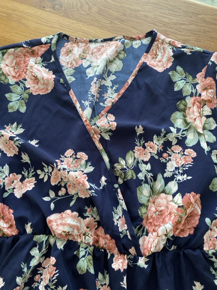 Vestiti: Sommerkleid 44 – Usato da Selzach venduto da 02nunafizz 1