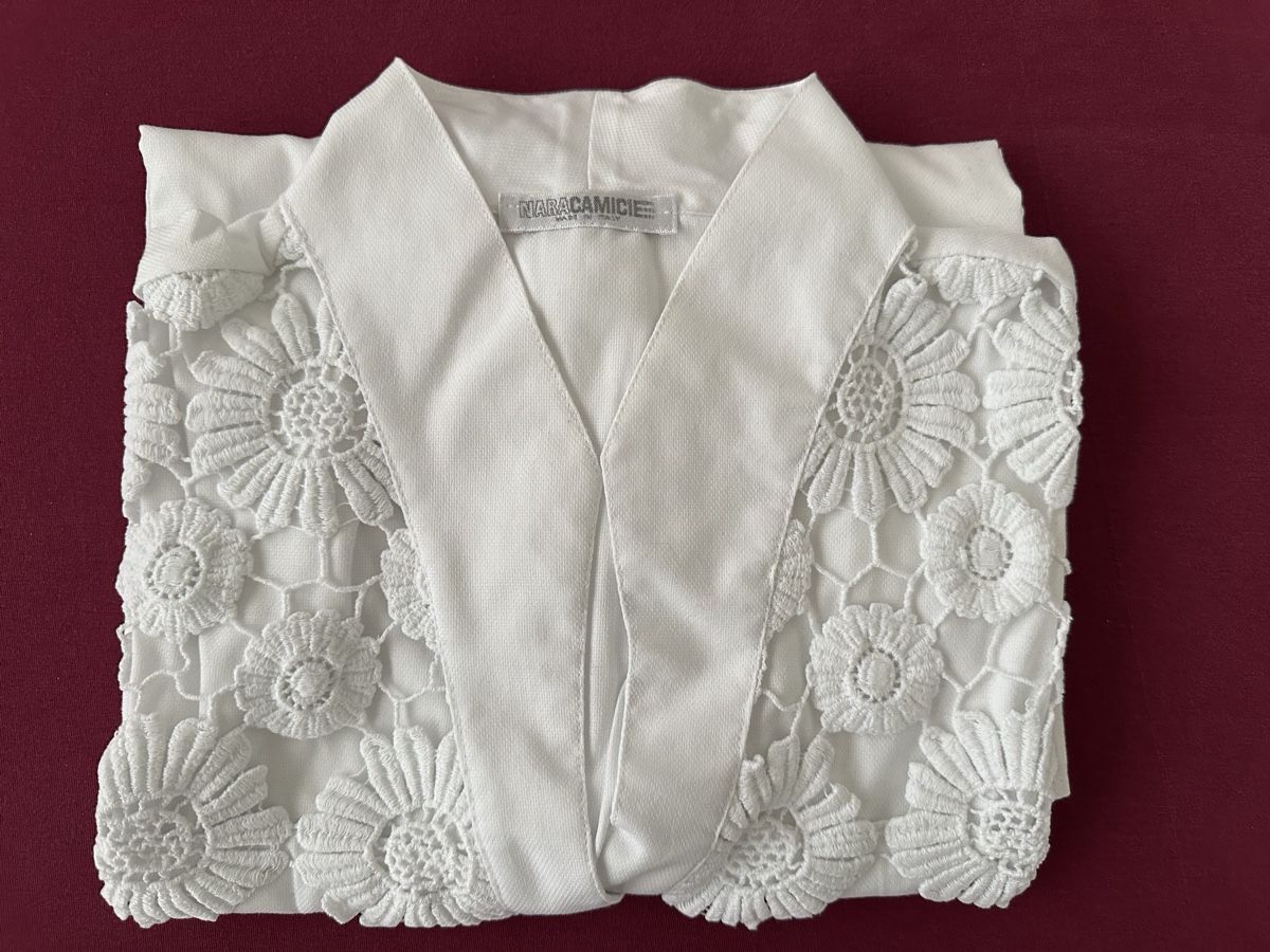 Camicette: Weisse Bluse von Nara Camicie – Usato da Wohlenschwil venduto da Richard2011