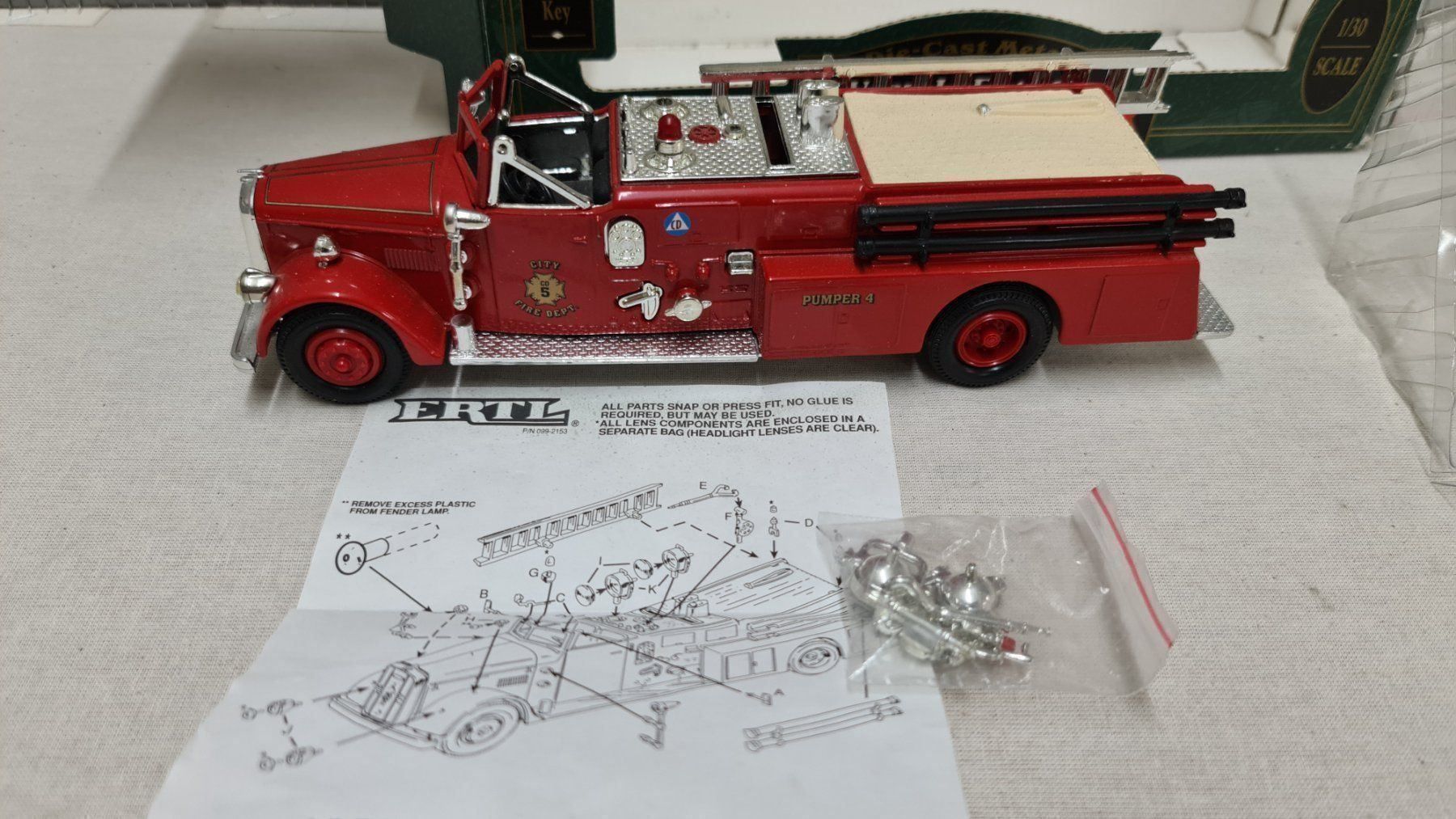 Modellini d'auto: Feuerwehrfahrzeug Modell – Nuovo (secondo la descrizione) da Sins venduto da sagitarius58 4