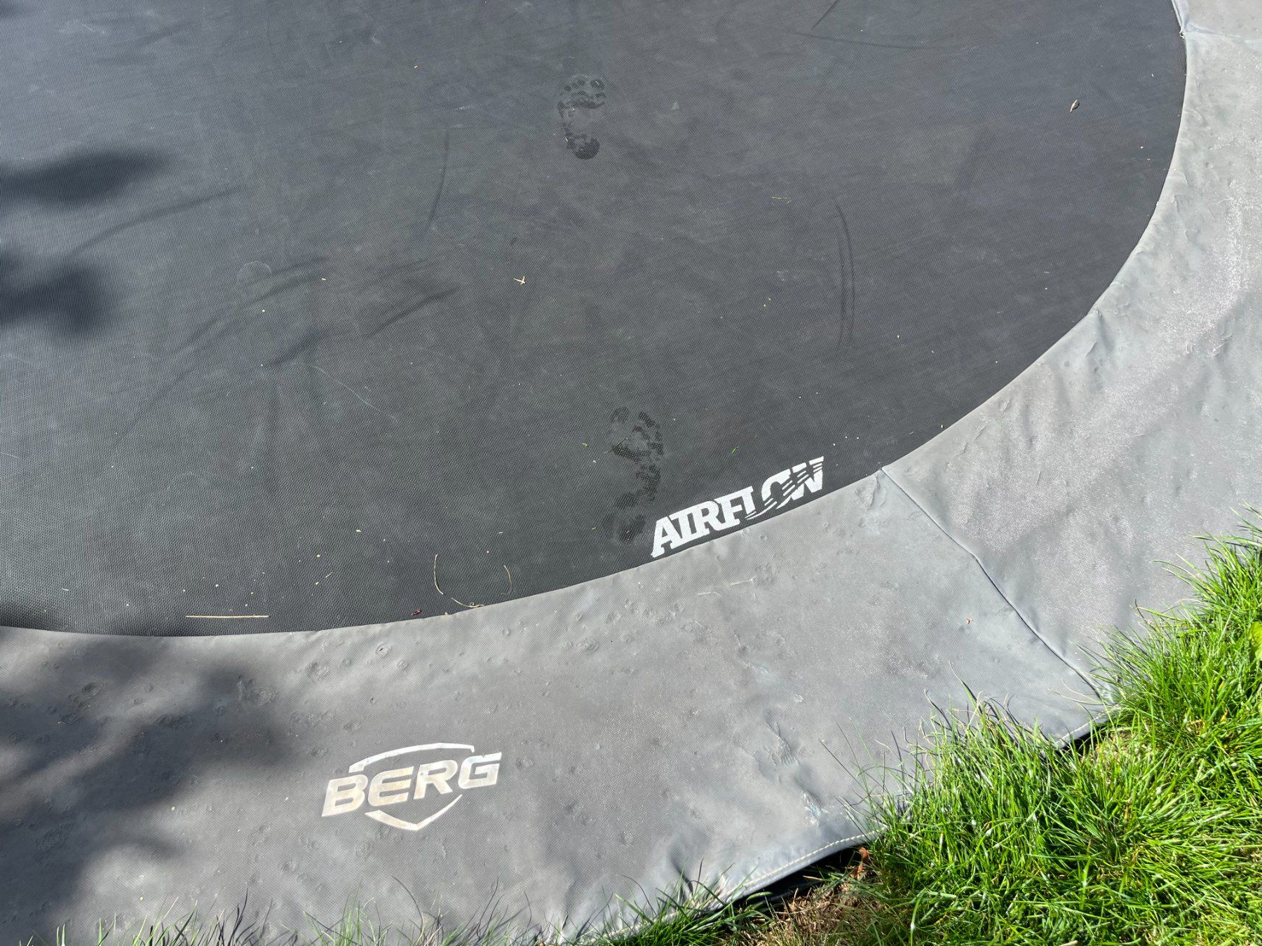 Trampolines: Berg Trampolin, FlatGround, Champion, 430 – D'occasion à Niederteufen par tilimade 5