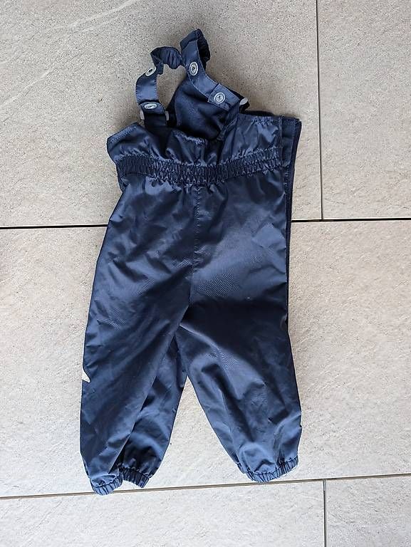 Hosen: Regenhose Grösse 80 – Gebraucht aus Zug von len_hk5k