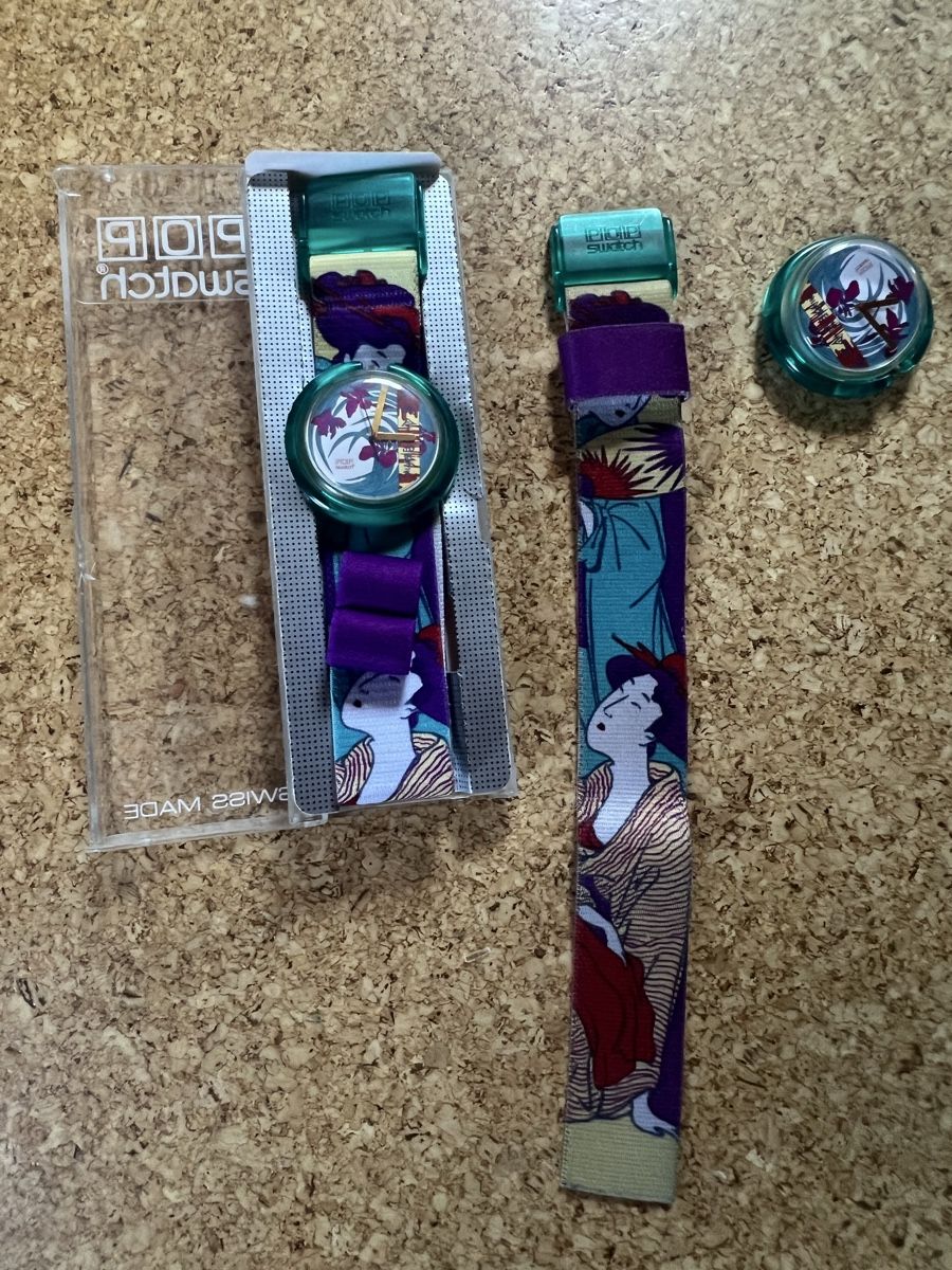 Swatch Montres: Pop Swatch Geisha ( 2stk) – D'occasion à Basel par bellespirit 2