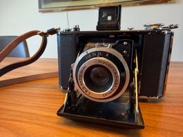 Zeiss Ikon Nettar 515/16 – Bastlerobjekt / Deko mit Patina