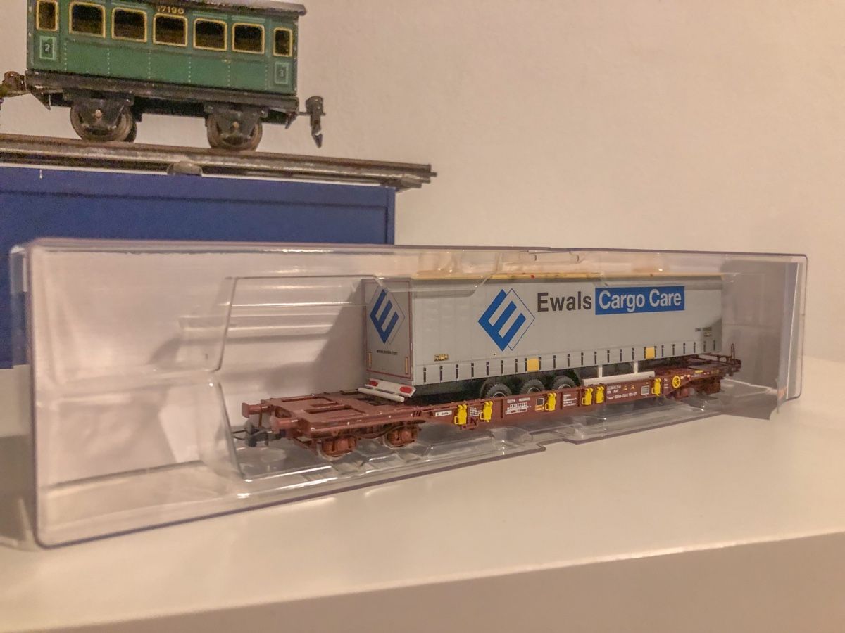 Wagon Roco AAE avec remorque Ewals (Gebraucht) in Font für CHF 48 – mit ...