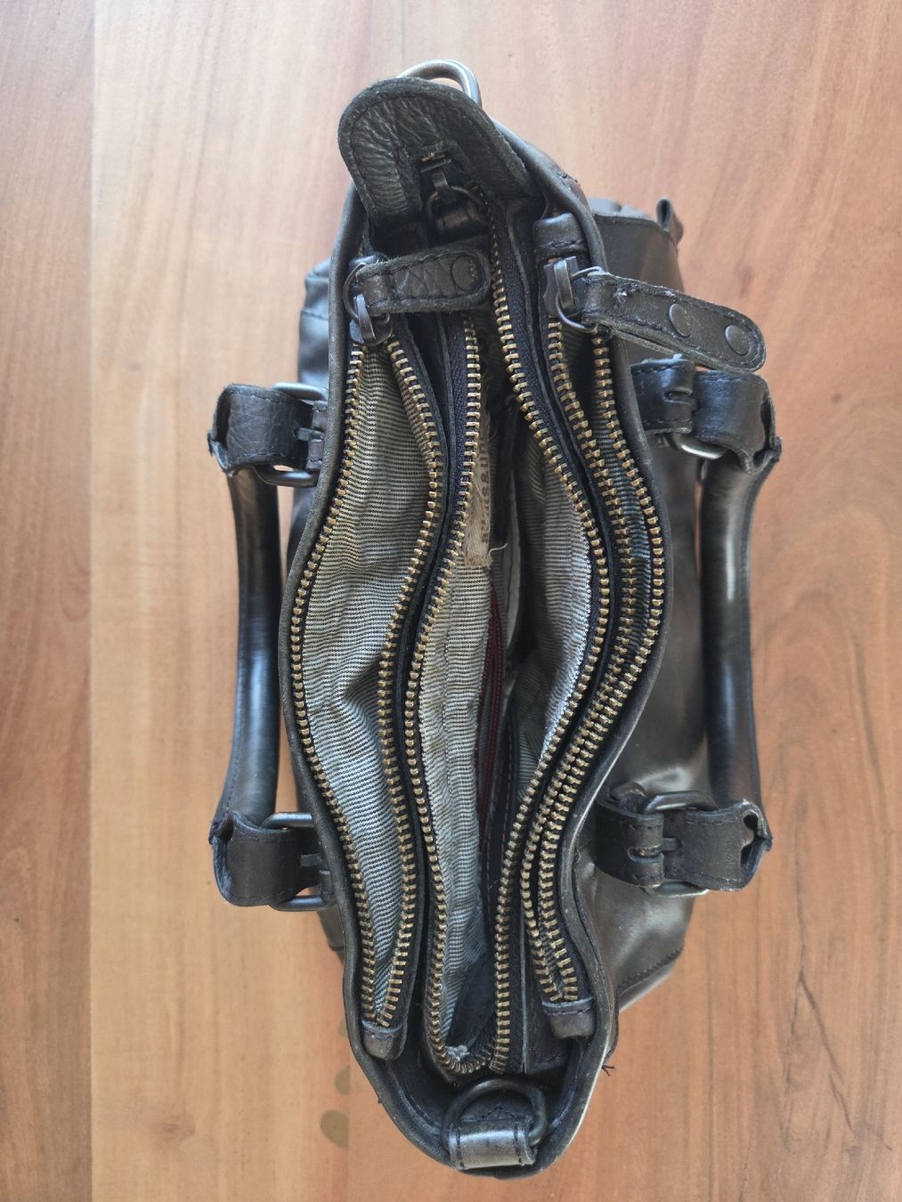 Aunts & Uncles Taschen für Damen: Sac à main AUNTS&UNCLES noir – Gebraucht aus Les Vérines von Doubulle 2