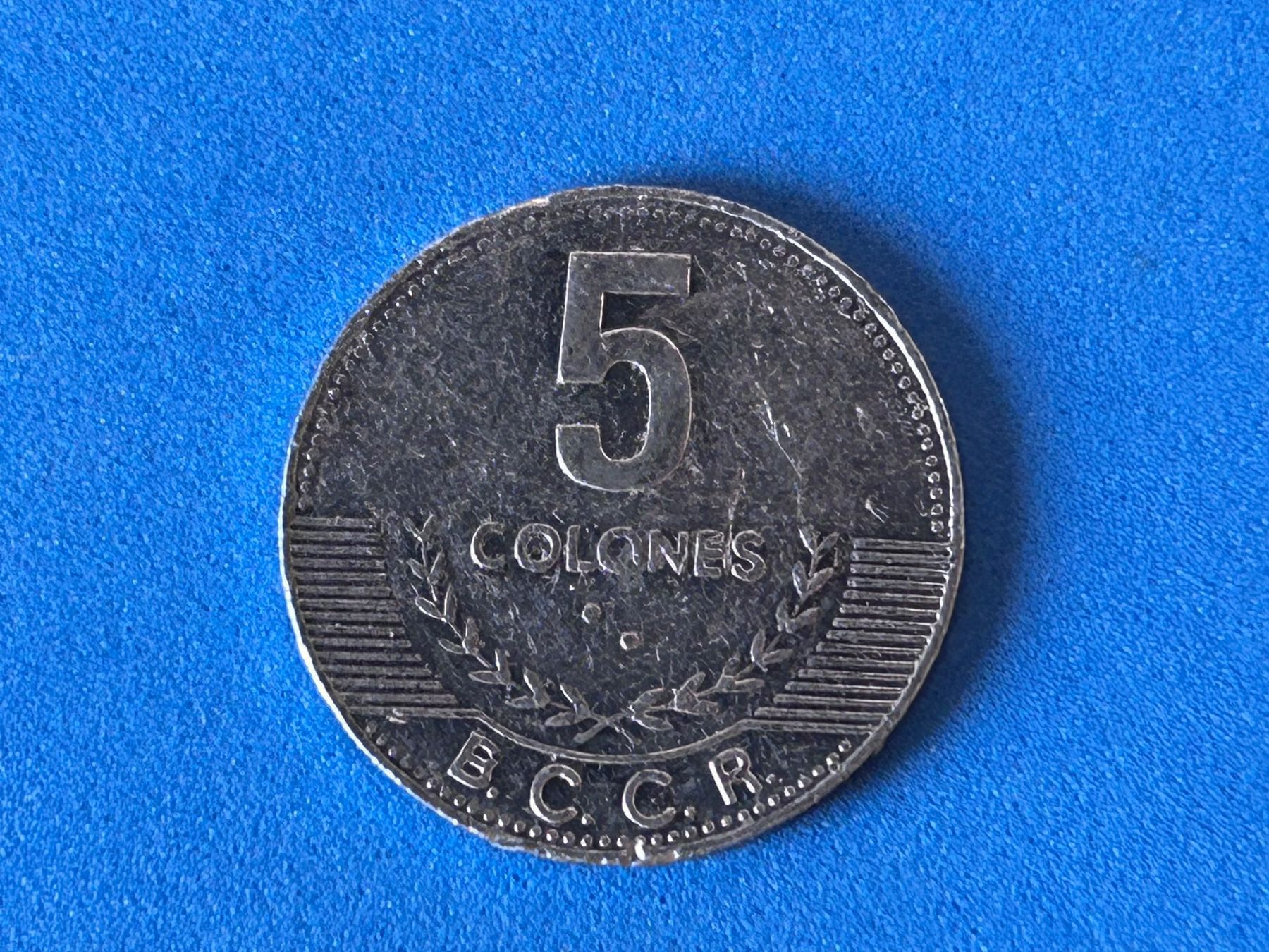 Tutti le monete: Costa Rica - 5 Colones 2005 – Usato da Corcelles NE venduto da AJKader 6